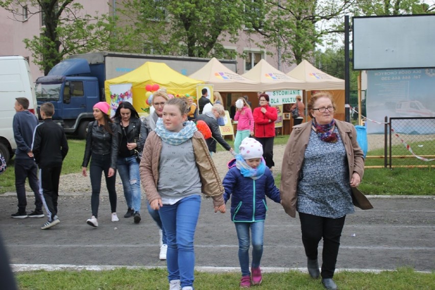 Dni Sycowa 2017: W sobotę zawiodła pogoda, ale nie gwiazda, czyli zespół De Mono