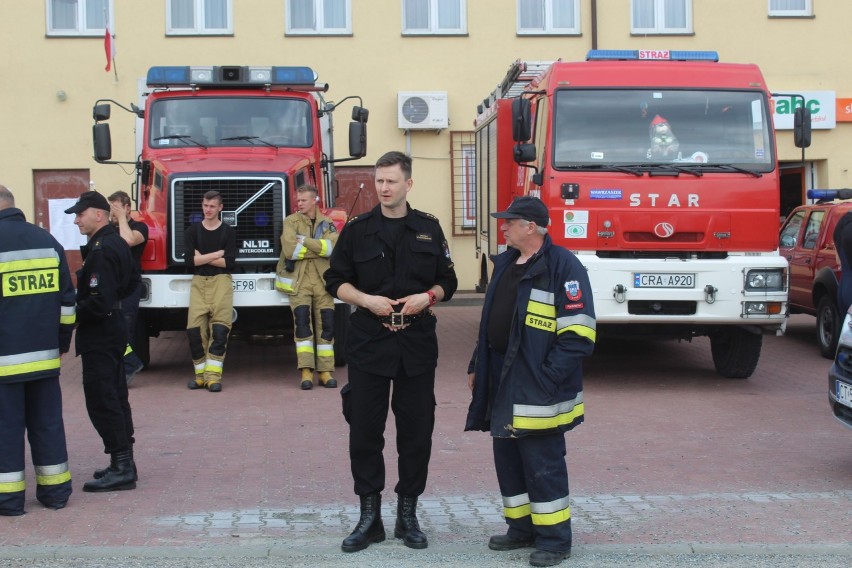 Ćwiczenia straży pożarnej w powiecie radziejowskim [zdjęcia]