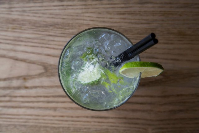 Nie musisz wyjeżdżać na Kubę! Tutaj nauczą cię, jak zrobić idealne Mojito