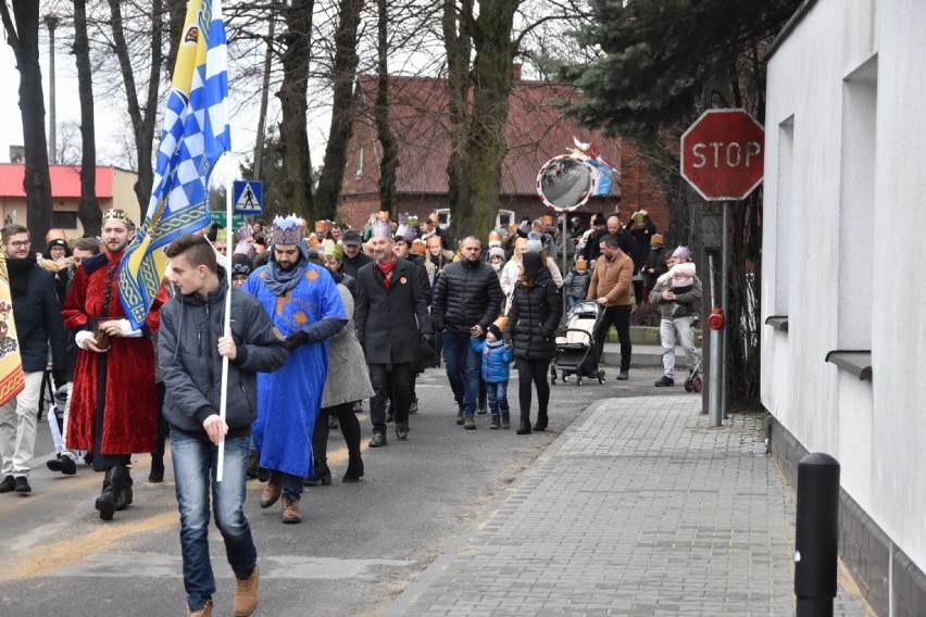 Orszak Trzech Króli przeszedł ulicami Kuślin