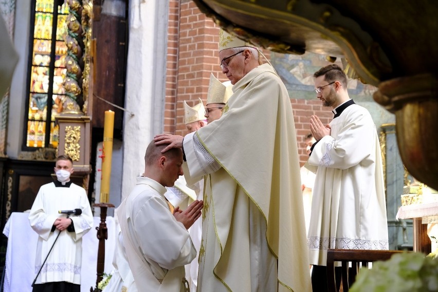 Dziś, 30 maja, w katedrze świętych Janów w Toruniu, biskup...