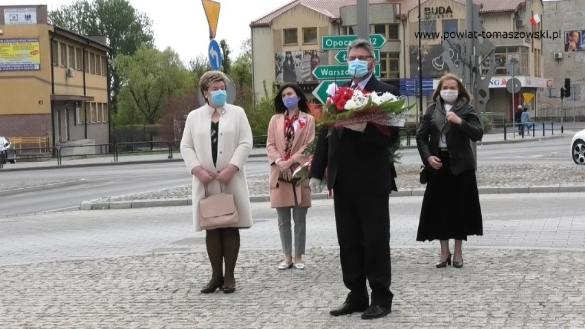 Władze miasta i powiatu świętowały Dzień Flagi i rocznicę uchwalenia Konstytucji 3 Maja [FILM, ZDJĘCIA]