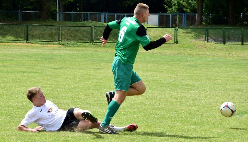 Turniej sędziów piłki nożnej w Malborku [ZDJĘCIA cz. 1]. Wielkopolska najlepsza - w finale pokonała gospodarzy