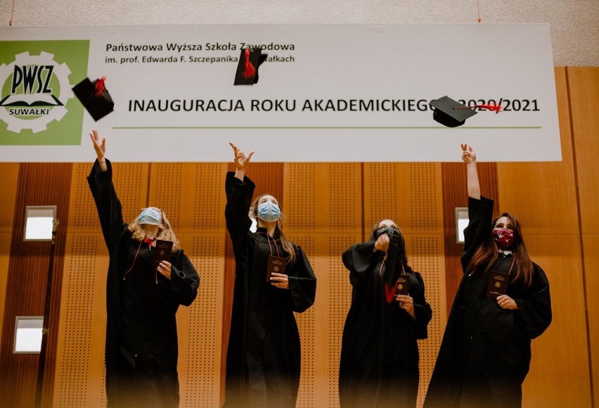 Inauguracja roku akademickiego w Państwowej Wyższej Szkole Zawodowej w Suwałkach [Zdjęcia]