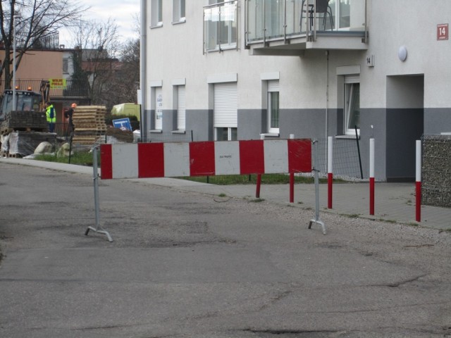 Skrzyżowanie ul. Jagiellońskiej i Legionów zostało dziś (23 marca) zamknięte z powodu przeprowadzanych tam prac remontowych. Wykonawca prosi o zwracanie uwagi na oznakowanie.