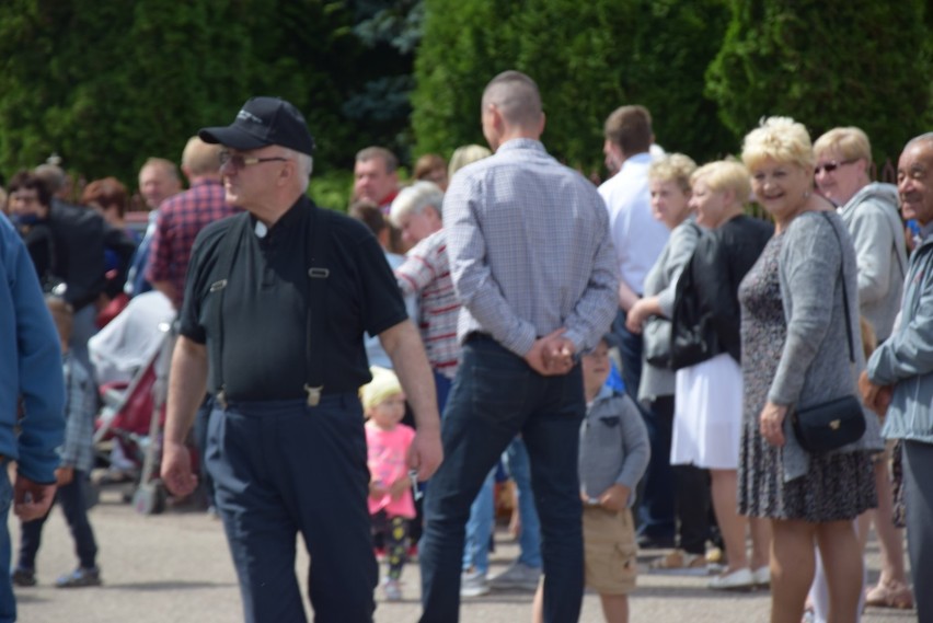 Ksiądz Lech Łuba, proboszcz parafii pw. Kazimierza Królewicza w Suwałkach żegna się z parafianami [Zdjęcia] 