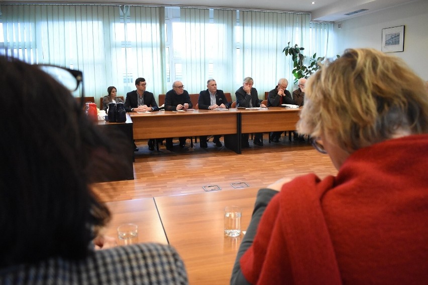 W kieleckim magistracie dyskutowano o organizacji obchodów rocznic i wydarzeń historycznych w Kielcach w 2023 roku