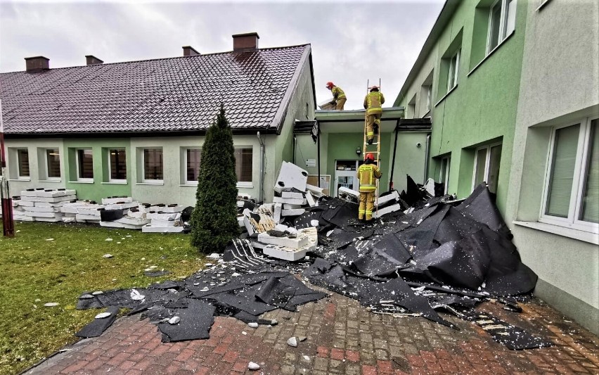 Szkoła w Białuniu zamknięta na dwa dni. Władze gminy Goleniów czekają na remont dachu