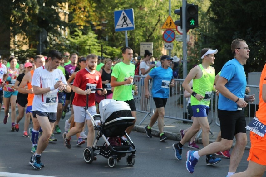 Uczestnicy poprzednich edycji PKO Półmaratonu Szczecin