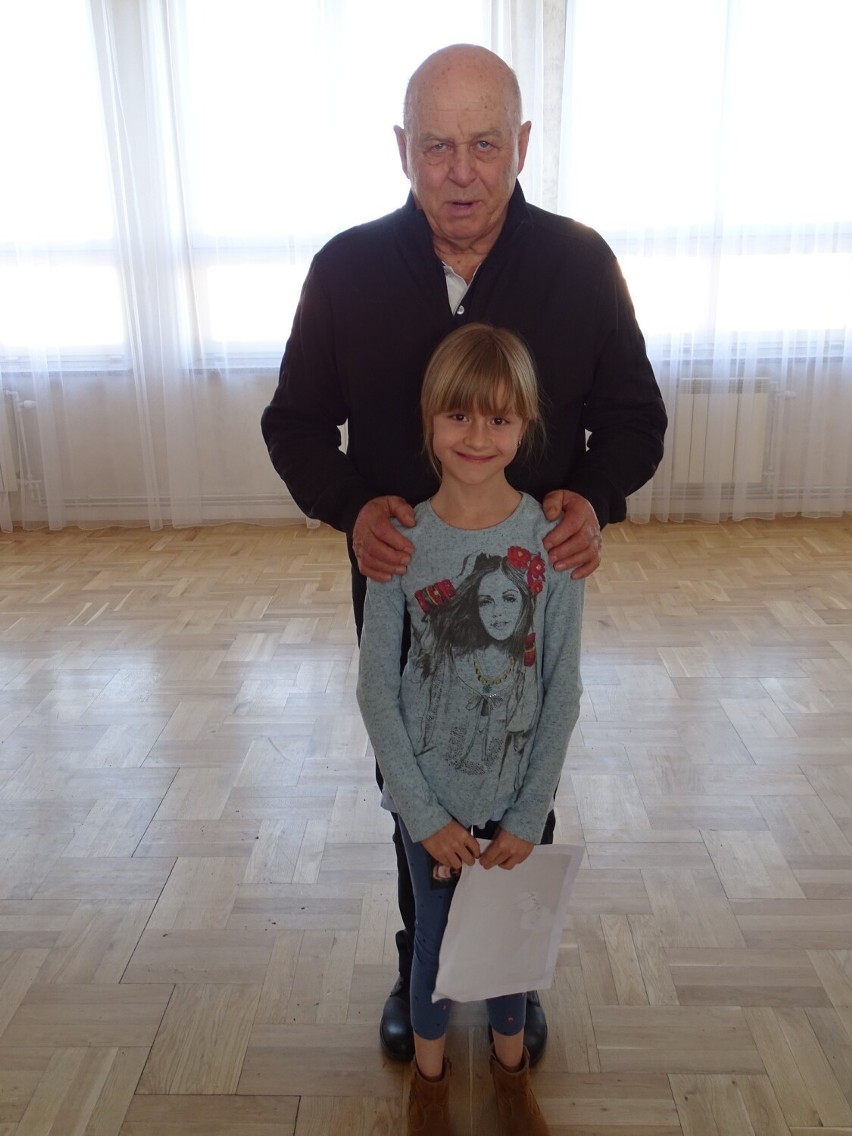 Grzegorz Lato spotkał się z uczniami Szkoły Podstawowej w Zadąbrowiu [ZDJĘCIA]