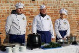 Przepisy uczniów Zespołu Szkół w Sierakowie w książce "Kulinarne podróże po Wielkopolsce" - sprawdźcie koniecznie, warto
