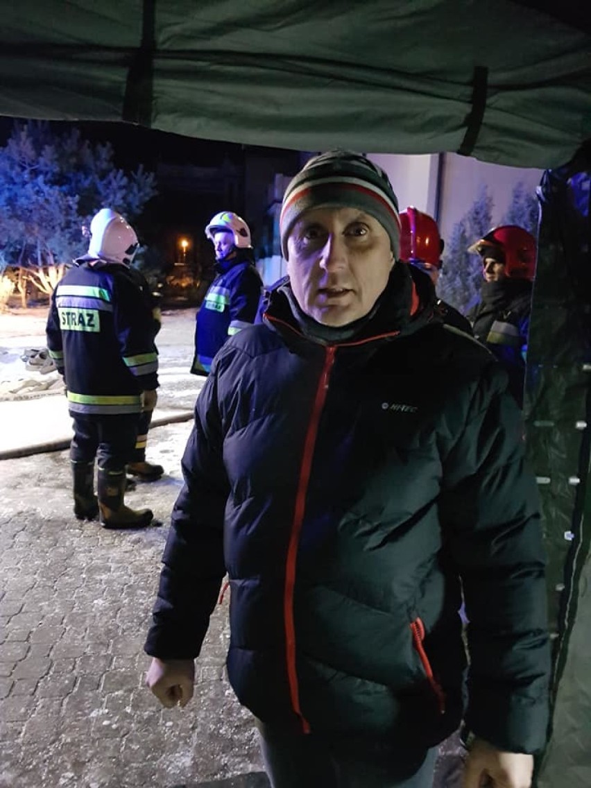 Pożar w Skarżysku. Spłonął blok w którym znajdowało się mieszkanie posłanki Marzeny Okły - Drewnowicz