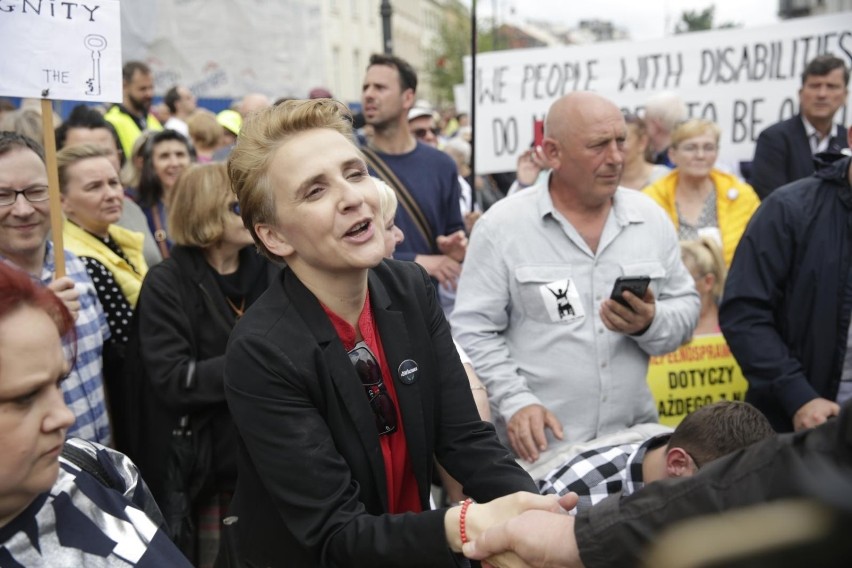 Posłance Lewicy zarzuca się naruszenie art. 63 a kodeksu...