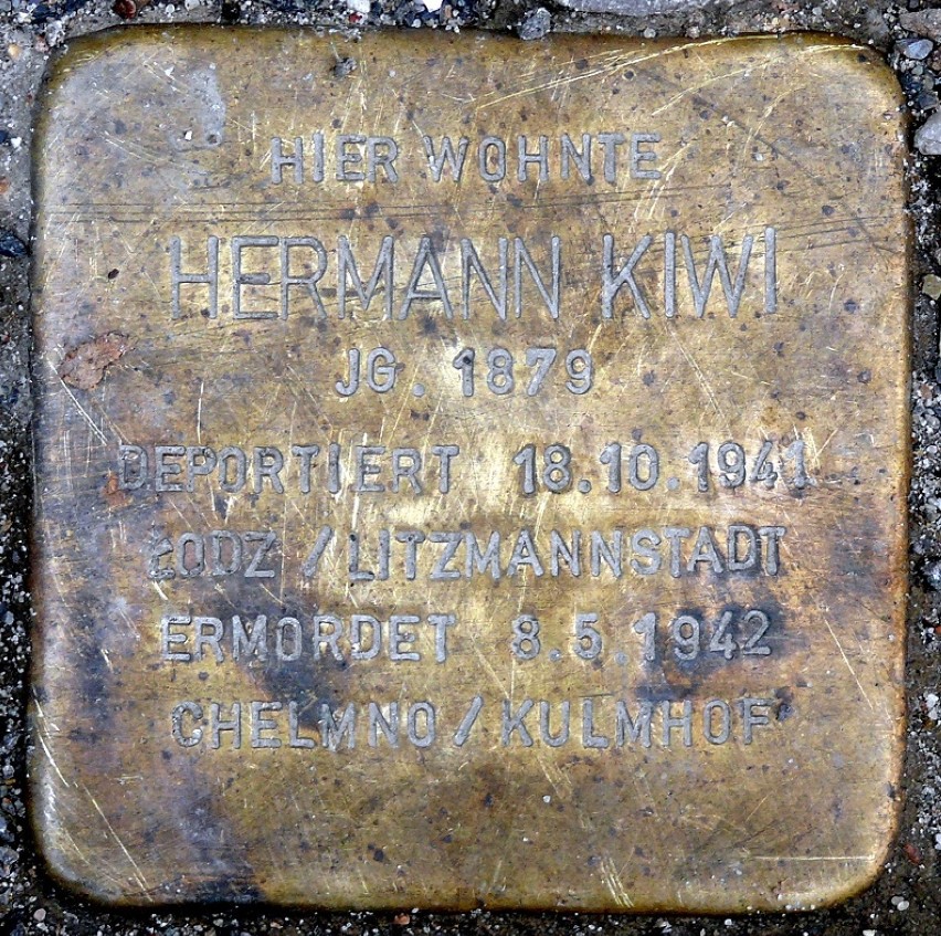 Hermann Kiwi  urodził się w Obornikach. Zamordowany został w...