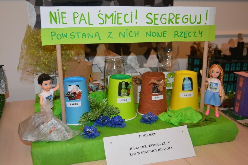 Piękne makiety na ekologicznym konkursie w koneckiej bibliotece. Ich autorzy zdobyli cenne nagrody