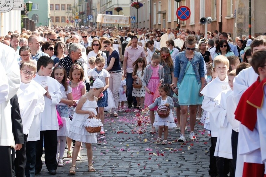 Procesja Bożego Ciała w Opolu.