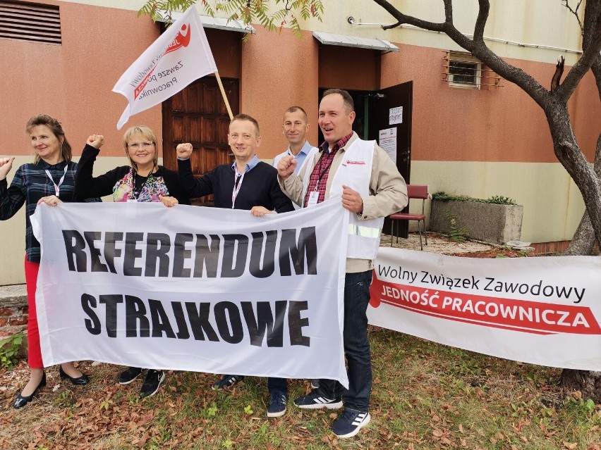 W referendum strajkowym w szpitalu w Bełchatowie pracownicy...