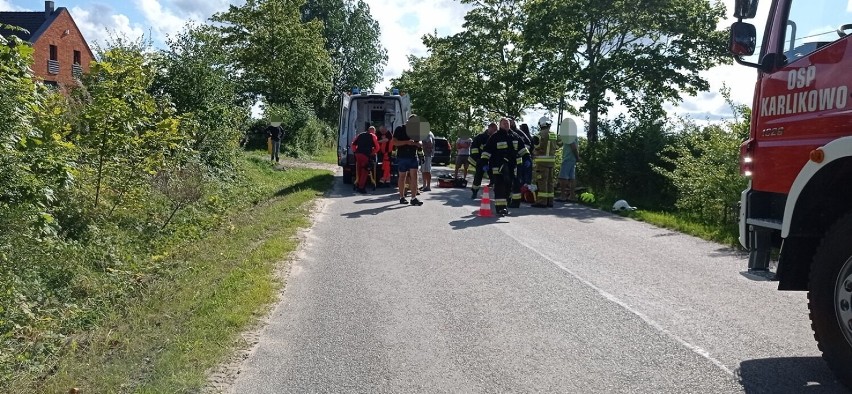 Wypadek w Karlikowie z udziałem małoletniego rowerzysty - 21 sierpnia 2021