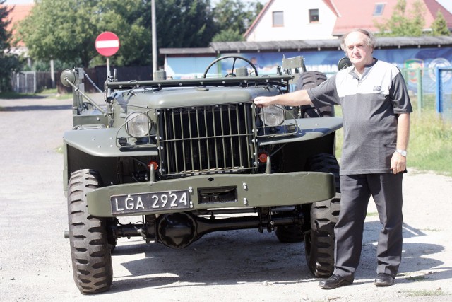 Dodge Trucks z 1944 roku jak nowy w Legnicy