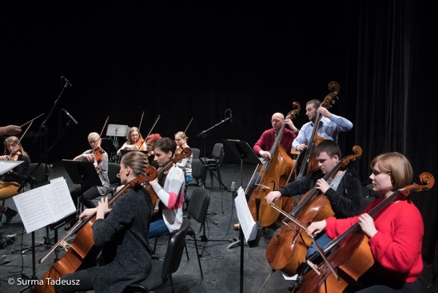 Orkiestra Camerata Stargard miała próbę generalną przed koncertem inauguracyjnym w Stargardzkim Centrum Kultury.