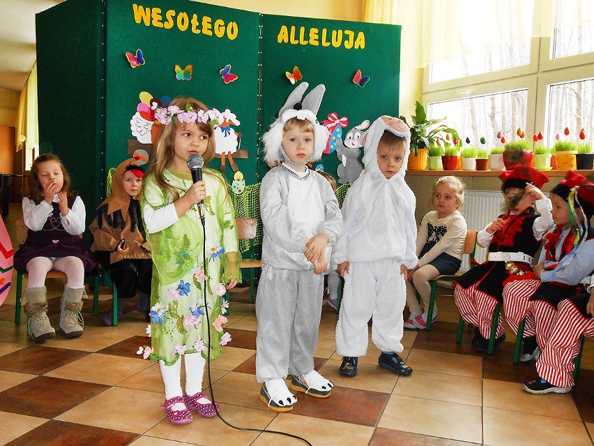 Kurczaki i pisanki w Szkole Podstawowej w gminie Psary