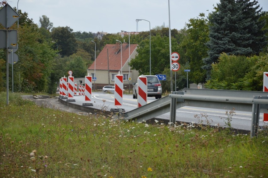 Rozpoczęty właśnie remont ulicy Zielonogórskiej w Żarach ma...