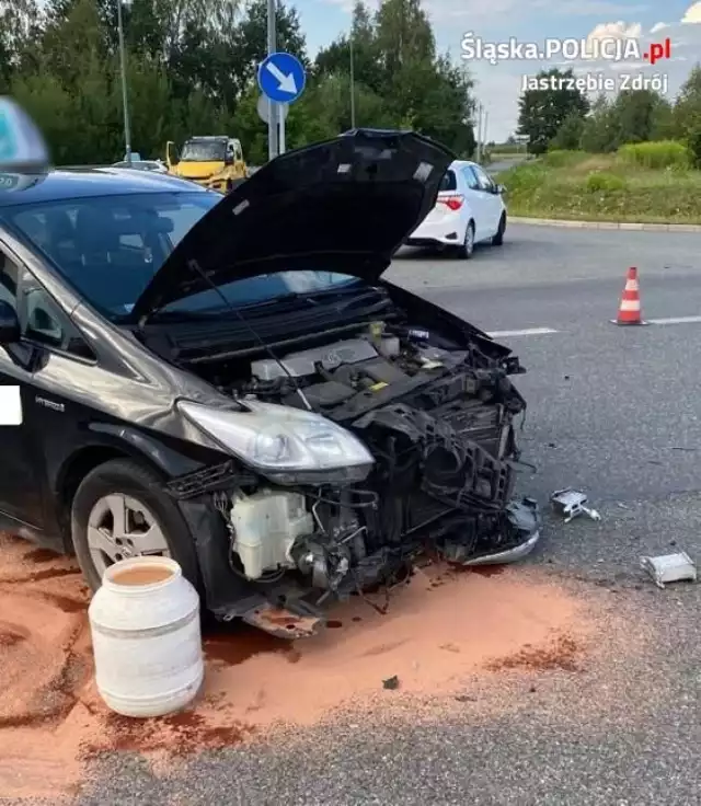 Sprawcą wypadku jest kierujący toyotą 56-latek.