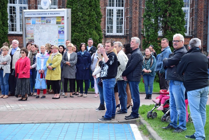 Święto 22 Bazy Lotnictwa Taktycznego w Malborku [ZDJĘCIA, WIDEO]. Uroczysty apel z udziałem mieszkańców