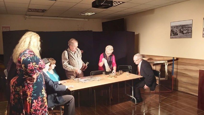 Teatr 44 z Szamocina zagrał "Próbę generalną" w Wyrzysku i Nowej Wsi Ujskiej (ZDJĘCIA)