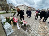 Rocznica uchwalenia Konstytucji 3 Maja w Opatowie. Były msze i biało- czerwone kwiaty (ZDJĘCIA) 