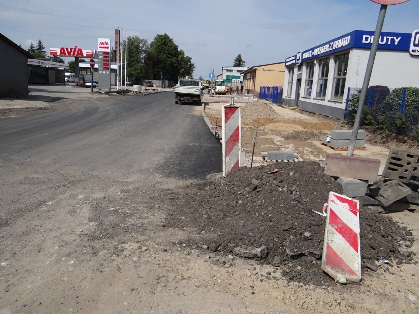 Trwa remont ulicy Kraszewskiego w Radomsku. Jak postępują...