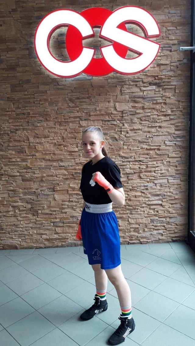 Amelia Wałęsa - bokserska Championa Włocławek, uczennica Akademickiej Szkoły Mistrzostwa Sportowego w ZSA