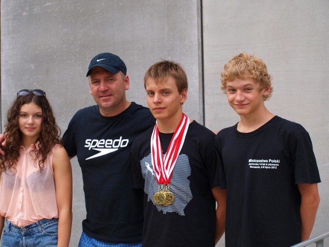 Kaja Zalewska, Arkariusz Zalewski, Jakub Skierka i Maciej Byczkowski