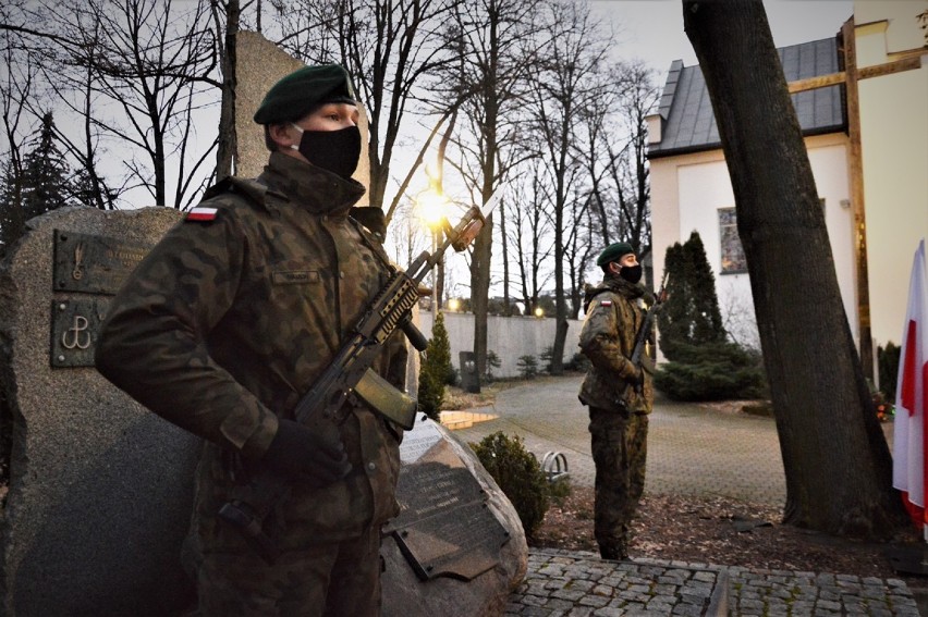 Bełchatów. Uroczystości z okazji Narodowego Dnia Pamięci Żołnierzy Wyklętych, 1.03.2021