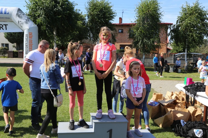 Wyścig po życie Marysi oraz piknik rodzinny odbył się dziś w Nowej Wsi.