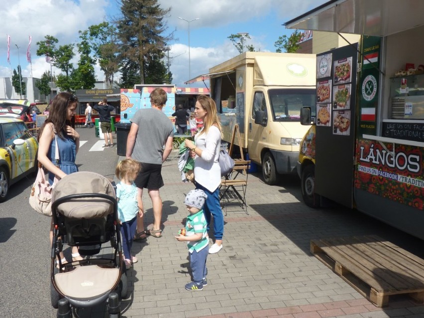 Zlot Foodtrucków przy CH Atrium w Koszalinie [zdjęcia, wideo]