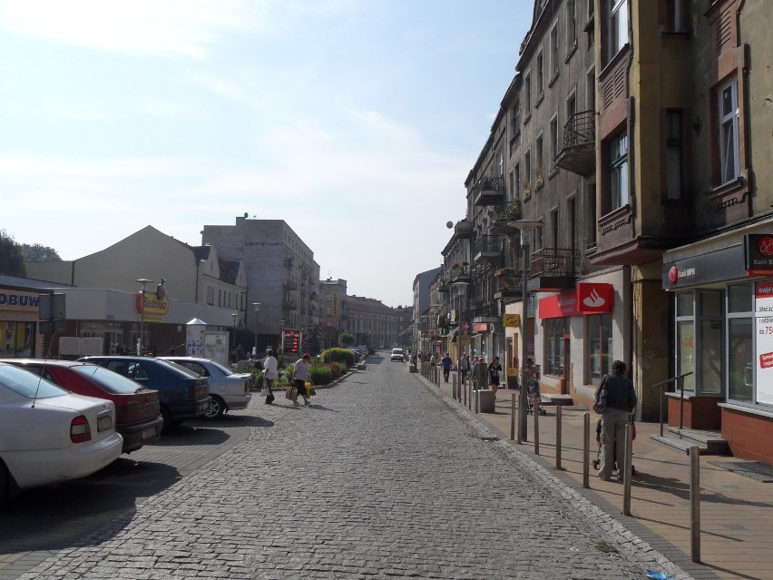Jaka jest ulica Małachowskiego na tle innych deptaków w województwie śląskim?