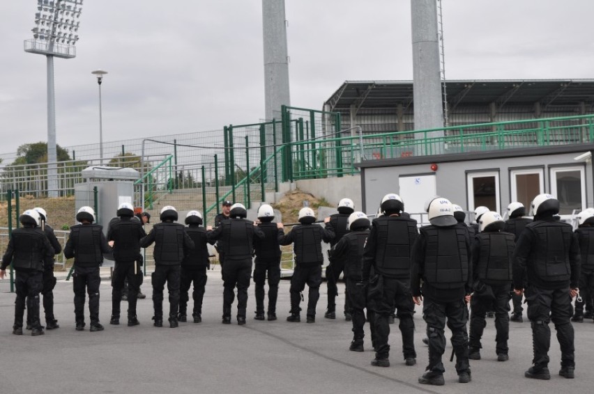 Policja w Kaliszu ćwiczyła interwencje w sytuacji zbiorowego...