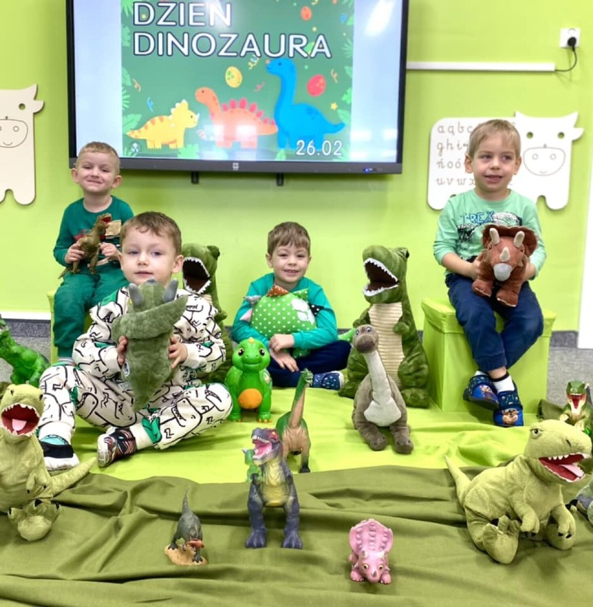 Dzień dinozaura w grupie przedszkolnej 3 i 4-latków....