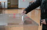Druga tura wyborów w Radomsku. Frekwencja do godziny 17.