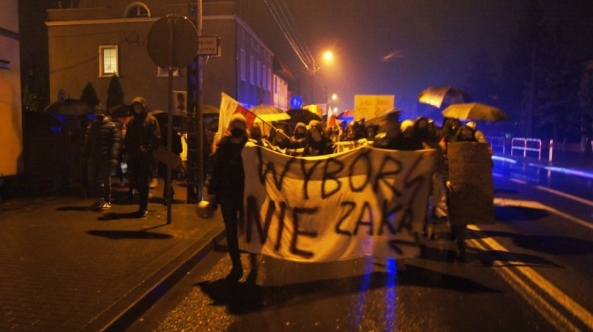 Kolejny protest w Kościanie. Piątkowy marsz ulicami miasta