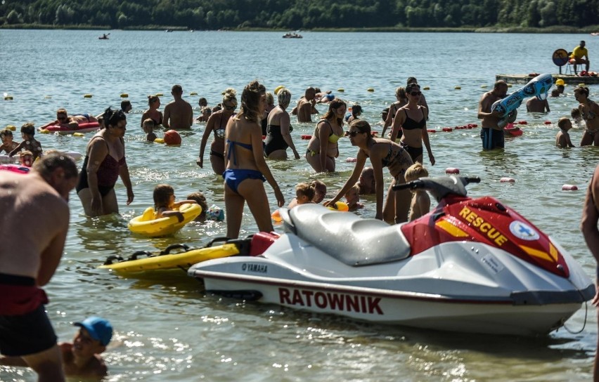 16.08.2020 bydgoszcz borowno plaza lato wakacje ratownik...