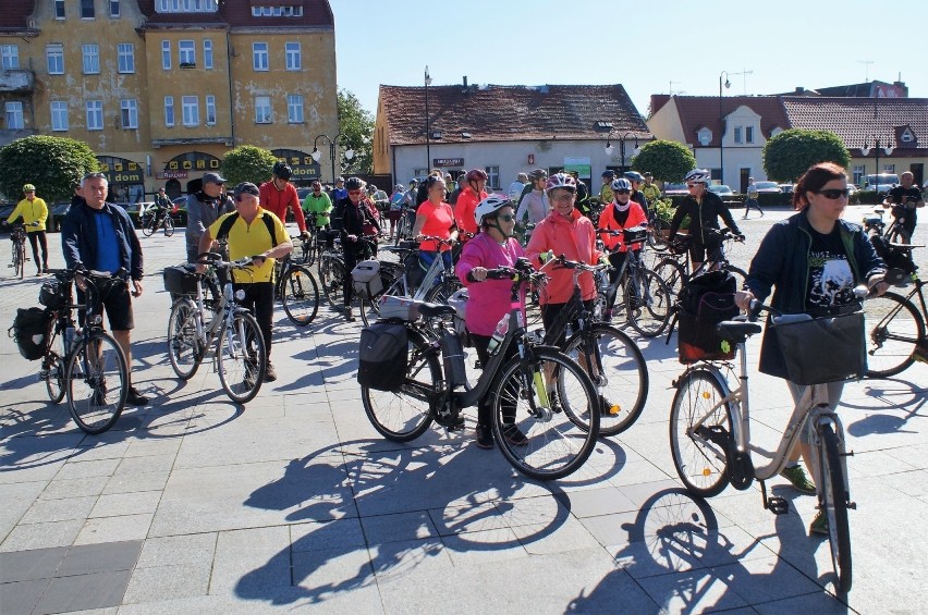 Turyści rowerowi z kilku klubów z terenu województw...