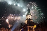 Jelenia Góra. Sylwester  w rynku, na lodzie i na stoku