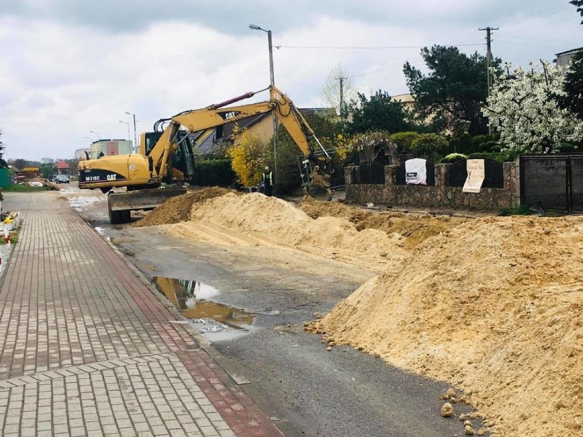 Pleszew. Jak długo potrwają prace na ulicy Poniatowskiego?