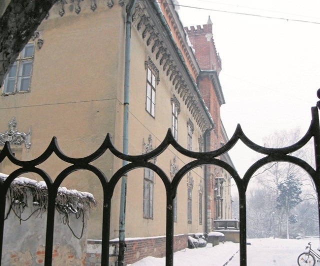 Spadkobiercy Potockich odzyskali pałac w Zatorze, ale na razie nie wiadomo, jakie mają dalsze plany