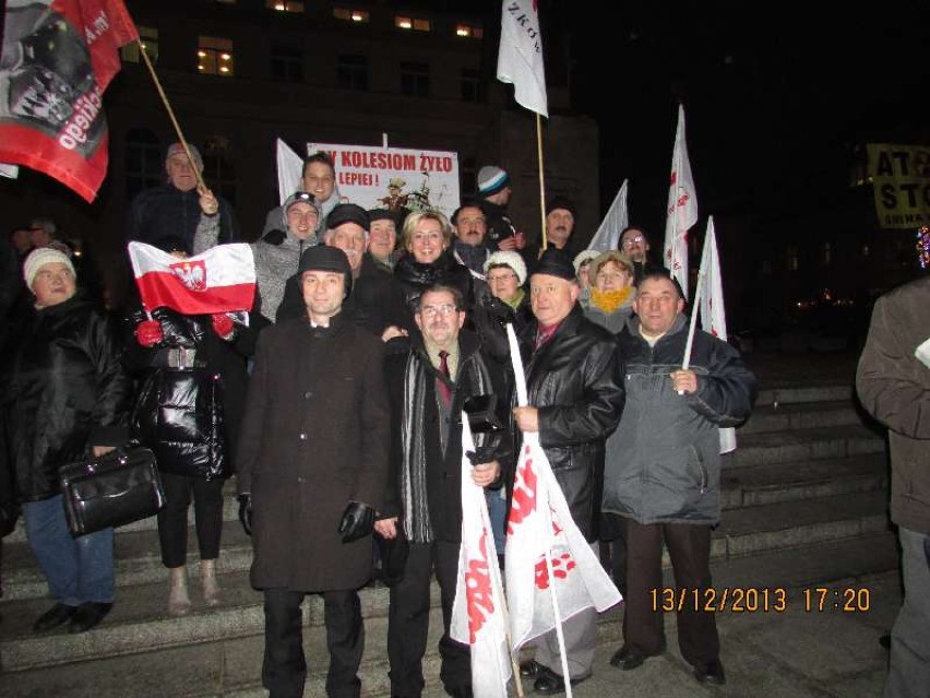 Członkowie myszkowskiej Solidarności na III Marszu Wolności,...