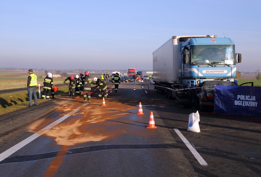 Tragiczny wypadek na A1 w Sierosławiu