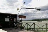Policja ustaliła, że to mieszkaniec Augustowa zniszczył wyciąg nart wodnych na jeziorze Necko 