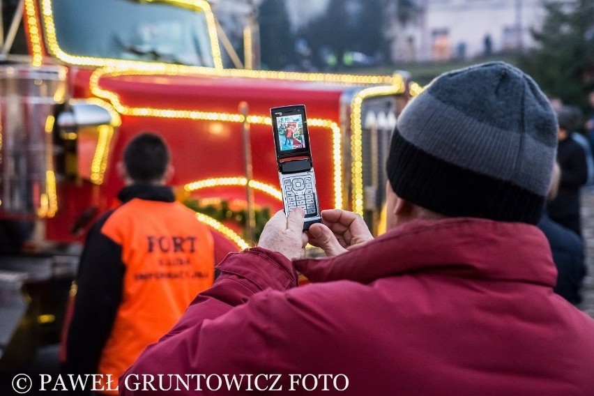 Świąteczna ciężarówka Coca-Coli odwiedziła Przemyśl (galeria)